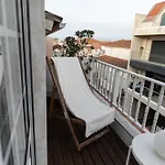 Guest house O Violas - Art Coffee & 3*