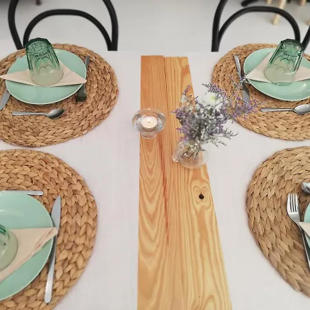 O Violas - Art Coffee & בית הארחה פראיה דה מירה