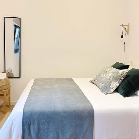 בית הארחה O Violas - Art Coffee &